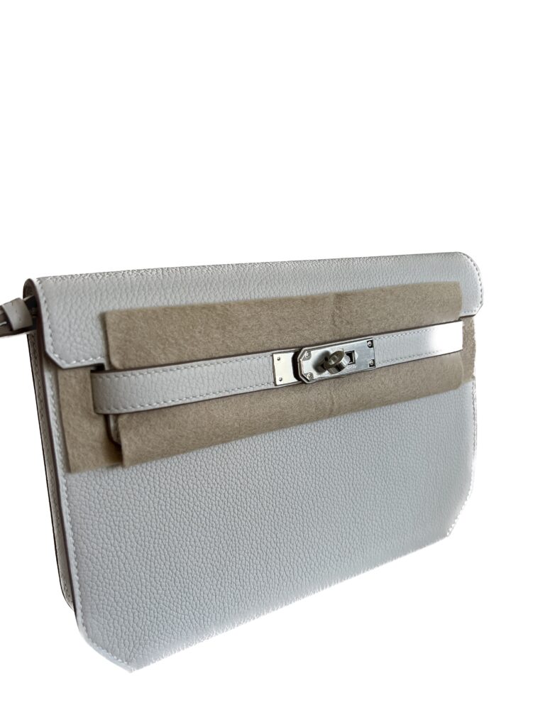 Hermès Kelly Depeche 25 Gris Pale Togo With Silver Hardware – AG