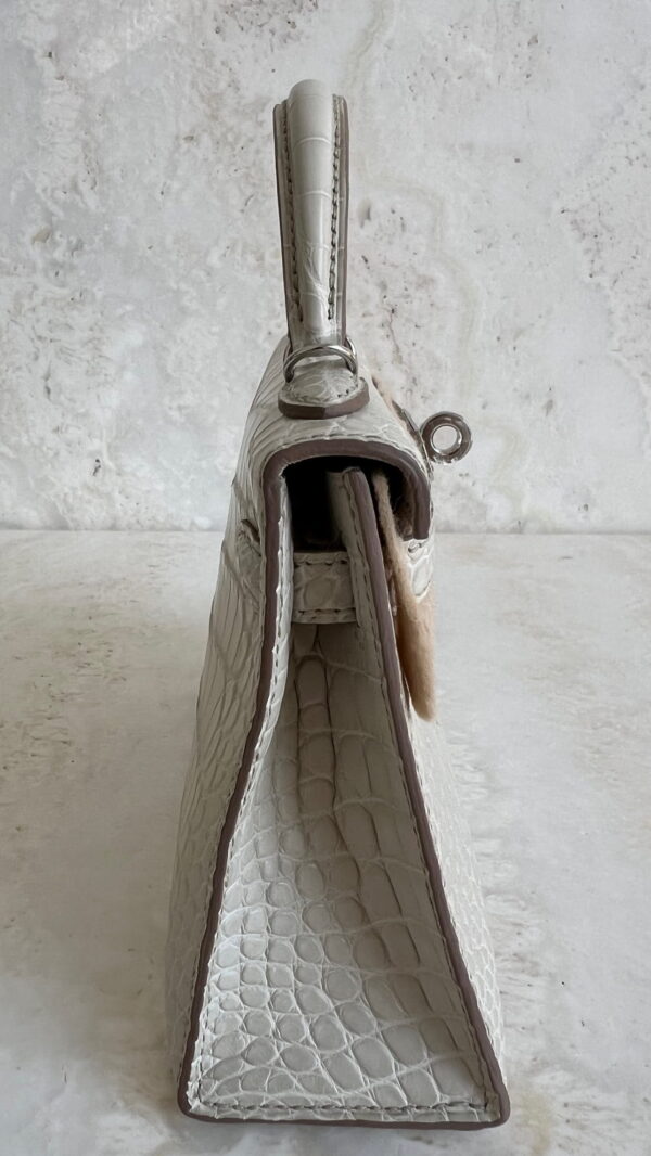 Hermès Mini Kelly Beton Alligator Mississippiensis With Silver Hardware
