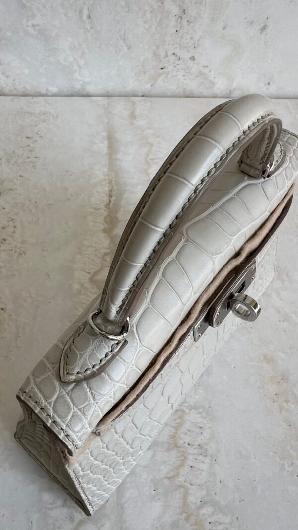 Hermès Mini Kelly Beton Alligator Mississippiensis With Silver Hardware