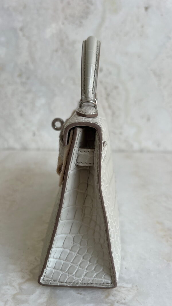 Hermès Mini Kelly Beton Alligator Mississippiensis With Silver Hardware
